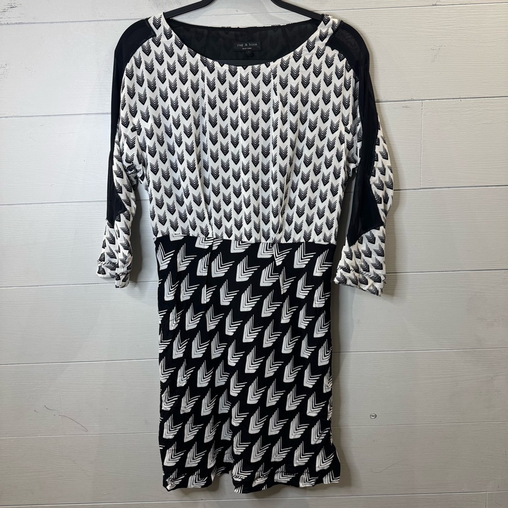 Rag & Bone 100% Silk Gayatri Shift Dress Chevron Arrow Print Size Small